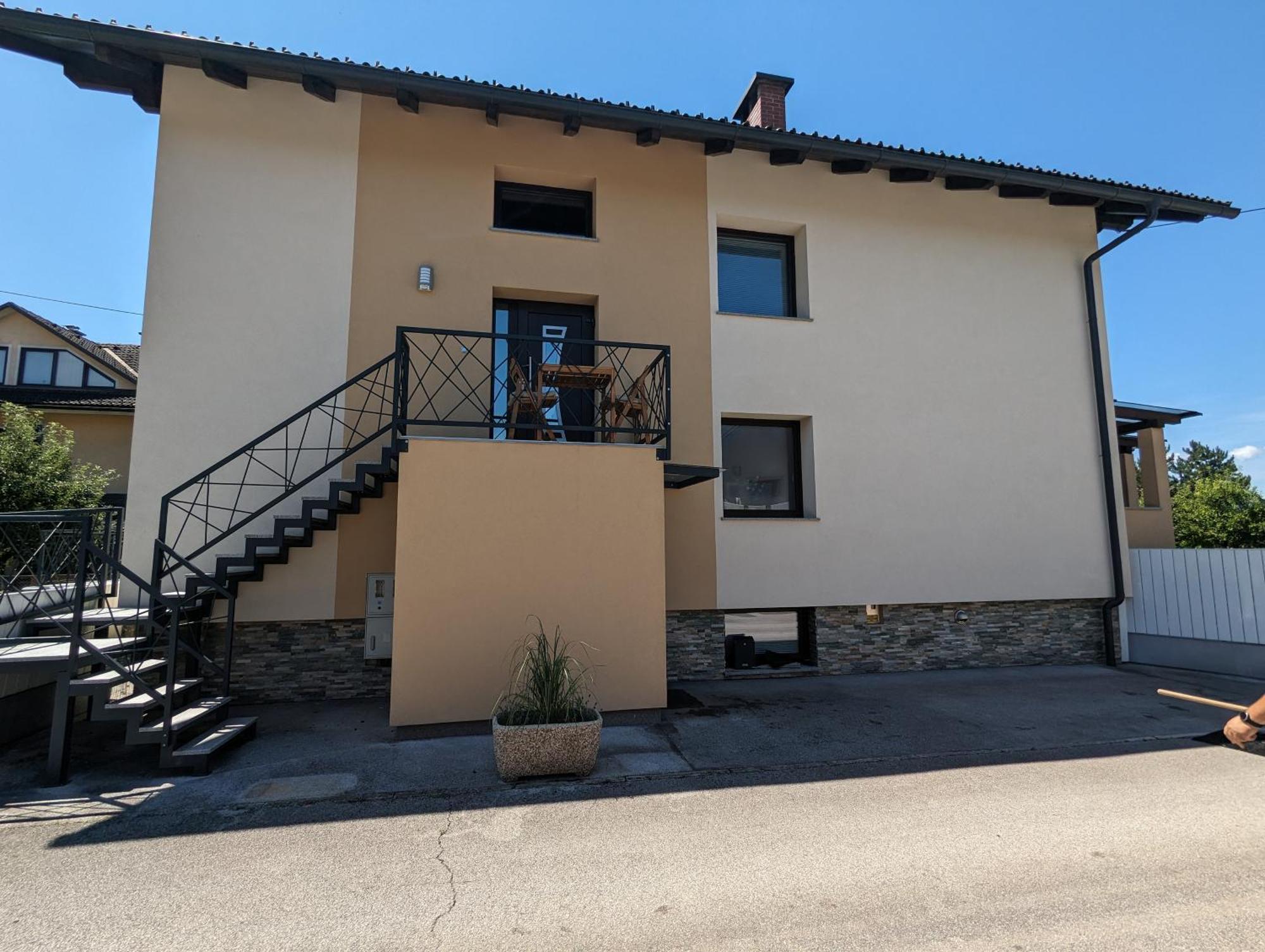 Domen'S Cozy Rentals Kranj Exteriör bild