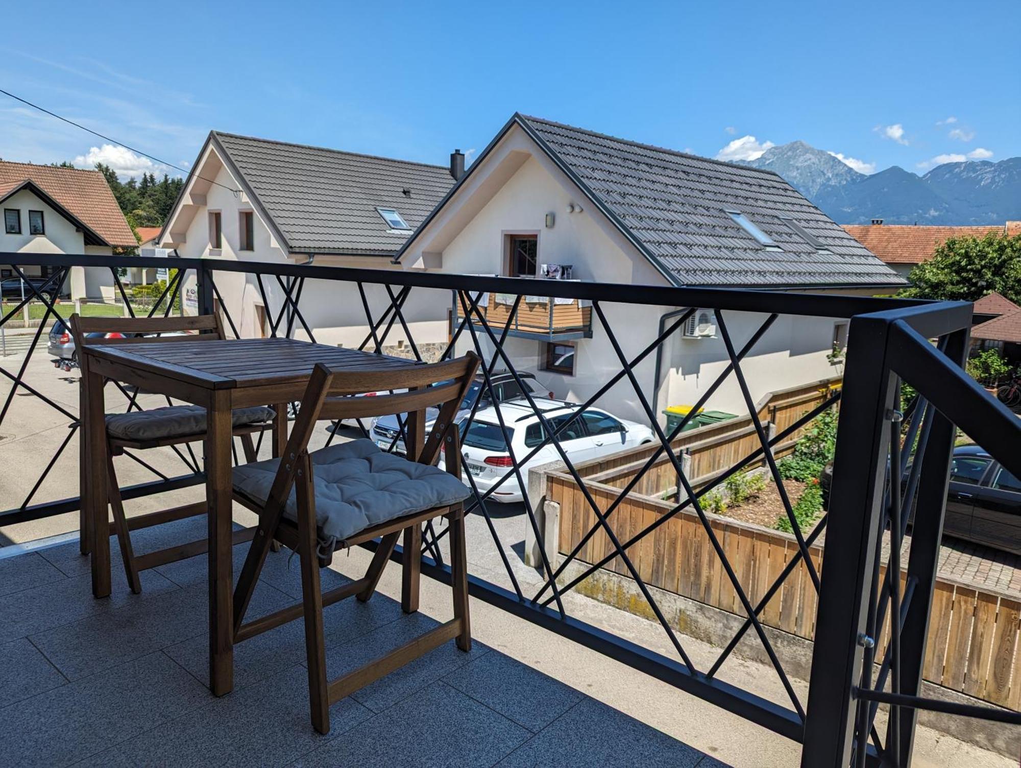Domen'S Cozy Rentals Kranj Exteriör bild