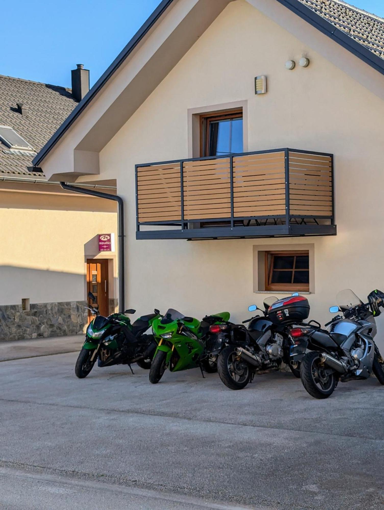 Domen'S Cozy Rentals Kranj Exteriör bild